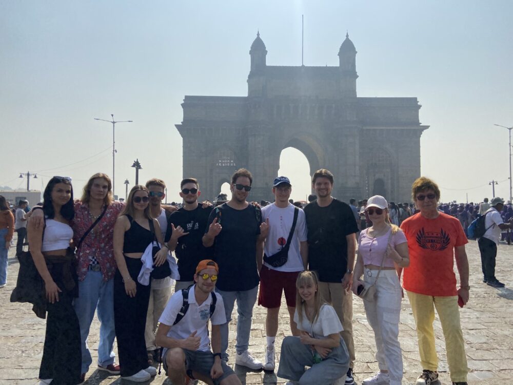 Group Tour Shore Excursion Full Day Mumbai City | At Best Price